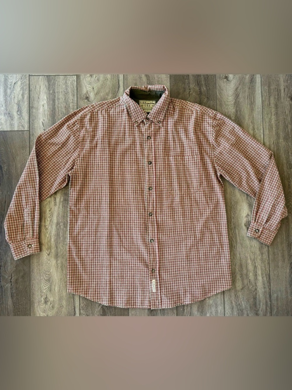 US Expedition Long Sleeve Button Down Shirt Size L Mens Casual Red Plaid Cotton